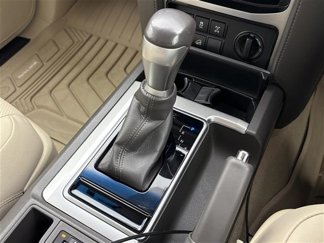 Toyota LAND CRUISER PRADO 2019 8084968-6