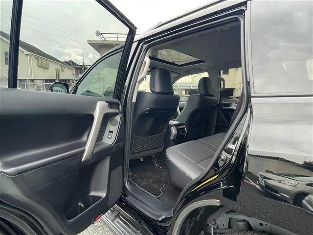 Toyota LAND CRUISER PRADO 2023 8084973-2