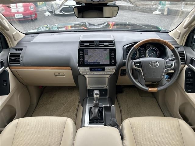 Toyota LAND CRUISER PRADO 2023 8084980-15