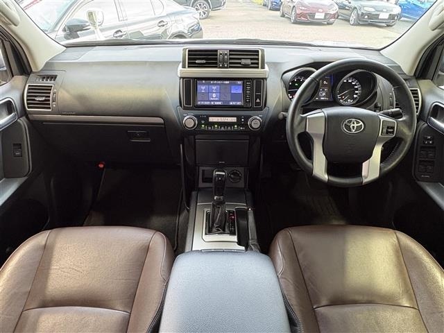 Toyota LAND CRUISER PRADO 2017 8084981-14