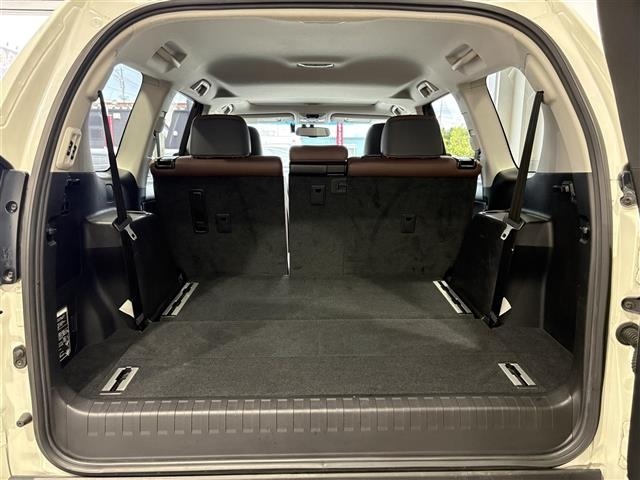 Toyota LAND CRUISER PRADO 2017 8084981-5