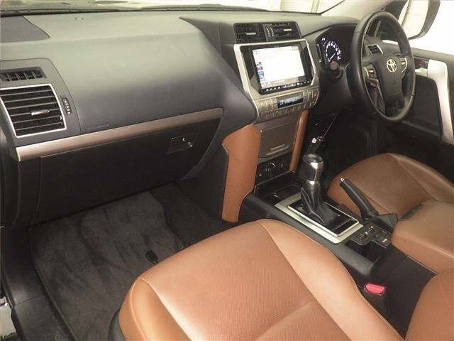 Toyota LAND CRUISER PRADO 2022 8084987-4