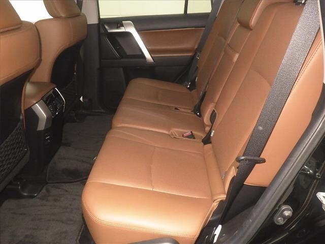 Toyota LAND CRUISER PRADO 2022 8084987-7