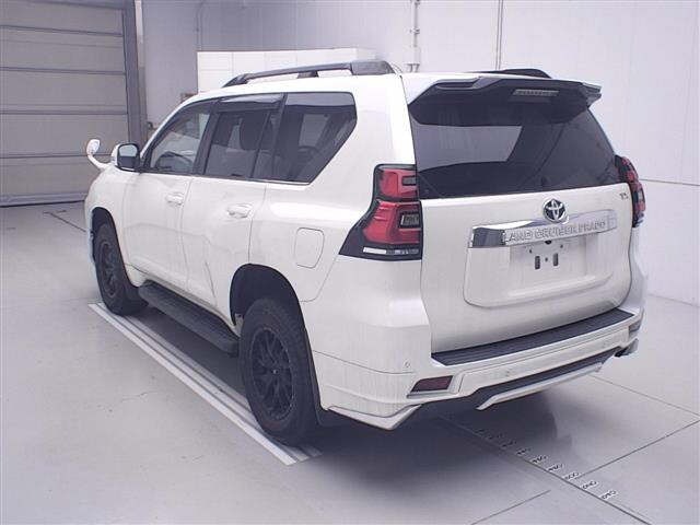 Toyota LAND CRUISER PRADO 2021 8084990-1