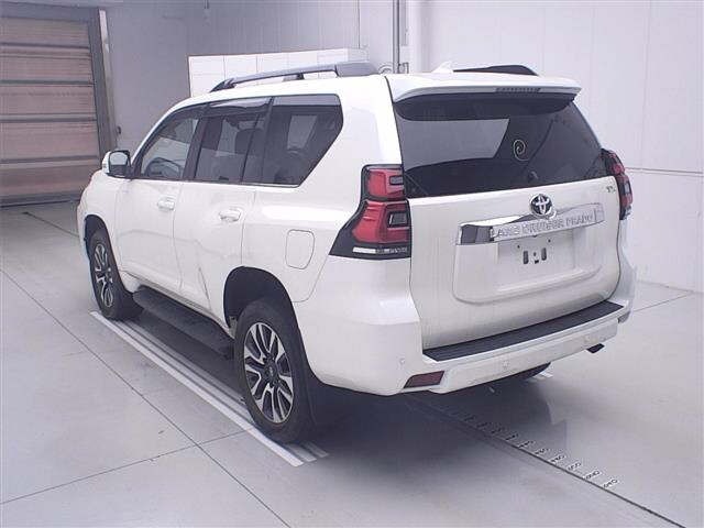 Toyota LAND CRUISER PRADO 2022 8084995-1