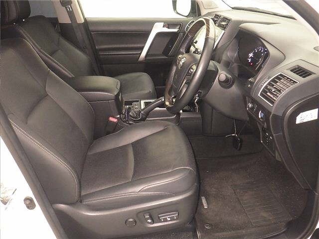 Toyota LAND CRUISER PRADO 2023 8084996-5