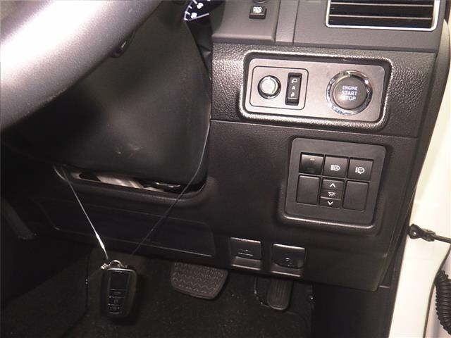 Toyota LAND CRUISER PRADO 2023 8084996-8