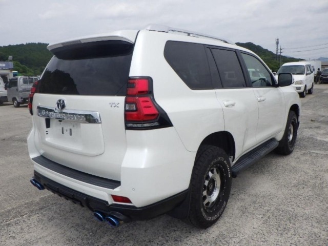Toyota LAND CRUISER PRADO 2019 8084998-5