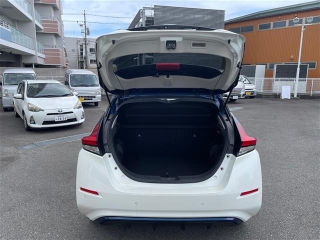 Nissan LEAF 2017 8085194-12