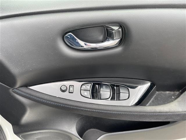 Nissan LEAF 2017 8085194-8