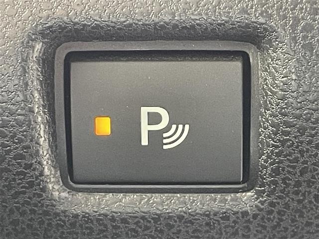 Nissan LEAF 2018 8085285-5