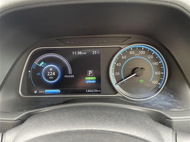 Nissan LEAF 2018 8085285-6
