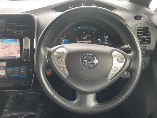 Nissan LEAF 2015 8085286-18