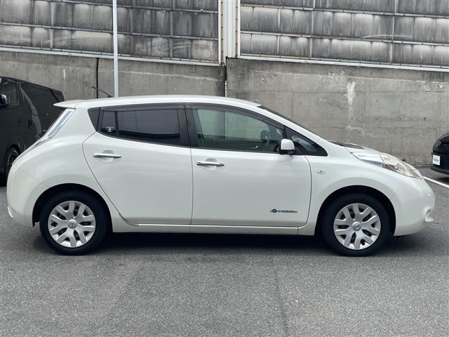 Nissan LEAF 2015 8085286-2