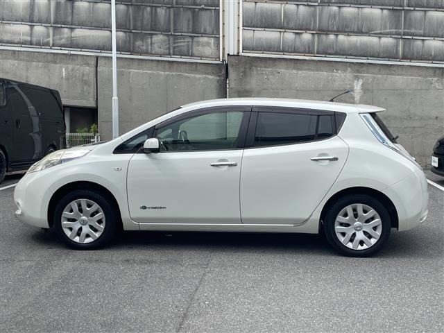 Nissan LEAF 2015 8085286-4