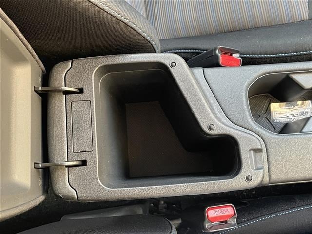 Nissan LEAF 2022 8085300-20
