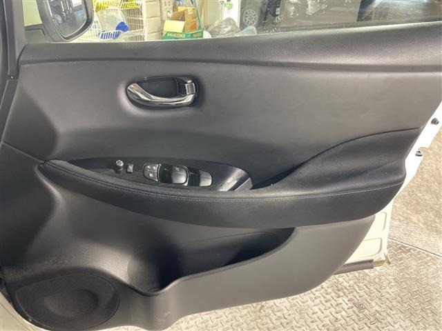 Nissan LEAF 2017 8085301-10