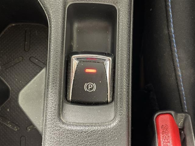 Nissan LEAF 2017 8085301-12