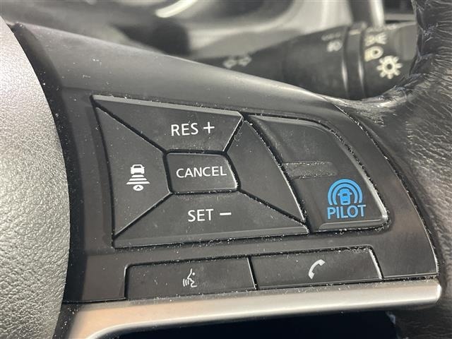 Nissan LEAF 2017 8085301-8