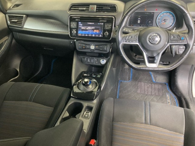 Nissan LEAF 2018 8085305-4