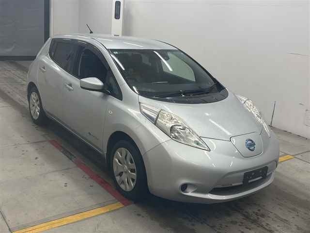 Nissan LEAF 2016 8085306-0