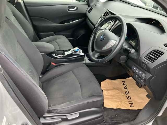 Nissan LEAF 2016 8085306-7