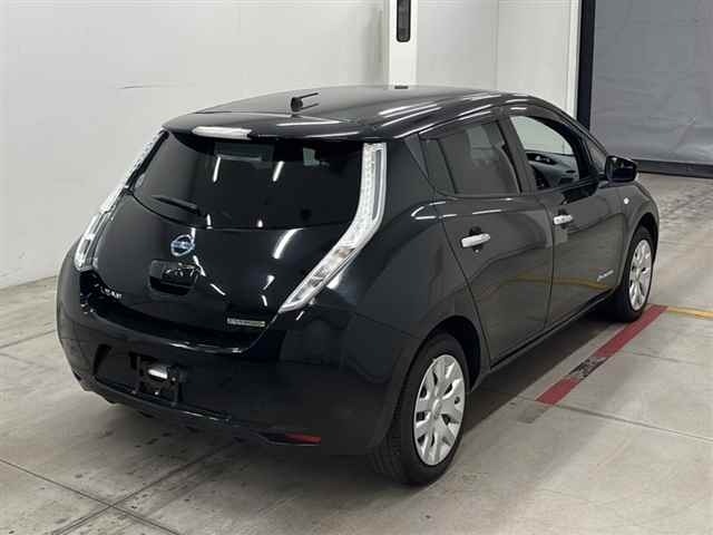 Nissan LEAF 2016 8085307-5