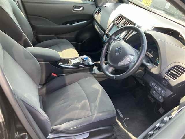 Nissan LEAF 2016 8085307-7