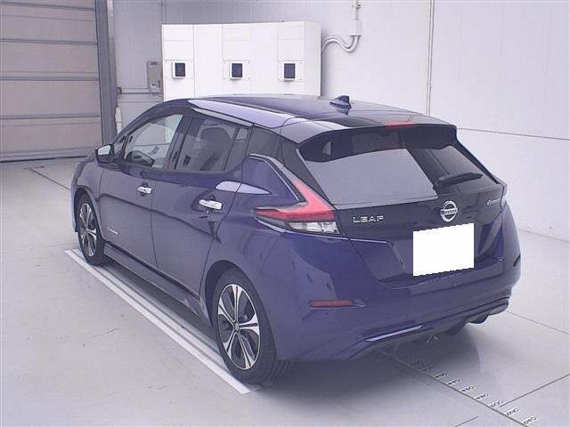 Nissan LEAF 2020 8085309-1