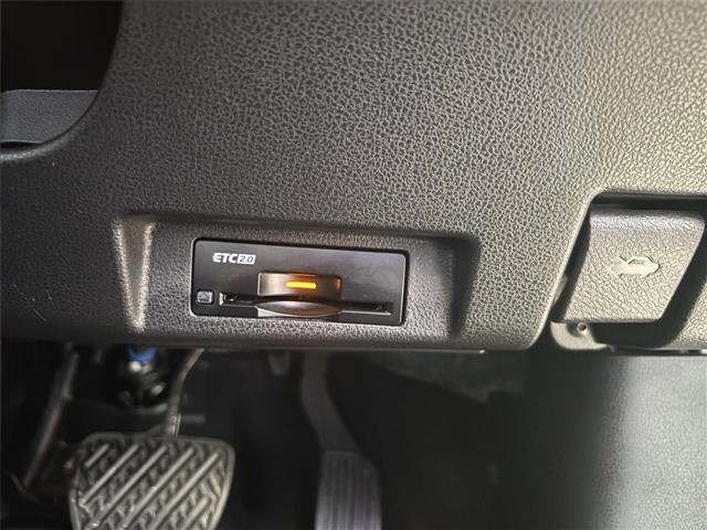 Nissan LEAF 2021 8085312-12