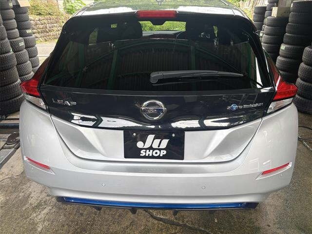 Nissan LEAF 2021 8085312-18