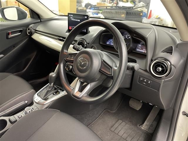 Mazda MAZDA2 2024 8080911-2