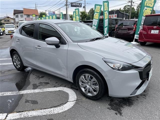Mazda MAZDA2 2023 8080971-3