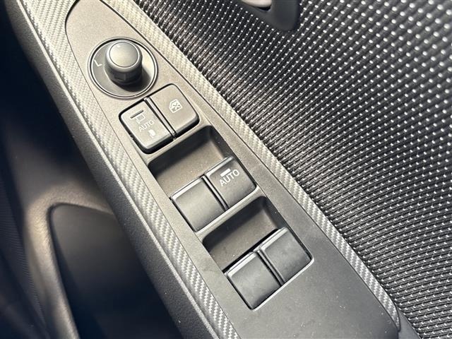 Mazda MAZDA2 2021 8080993-4
