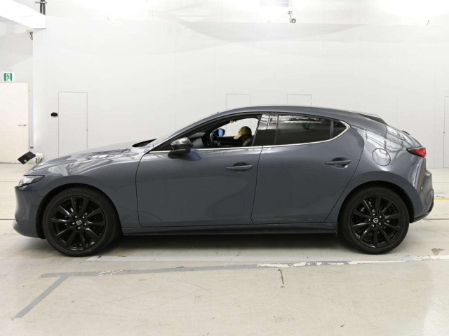 Mazda MAZDA3 2022 8080216-4
