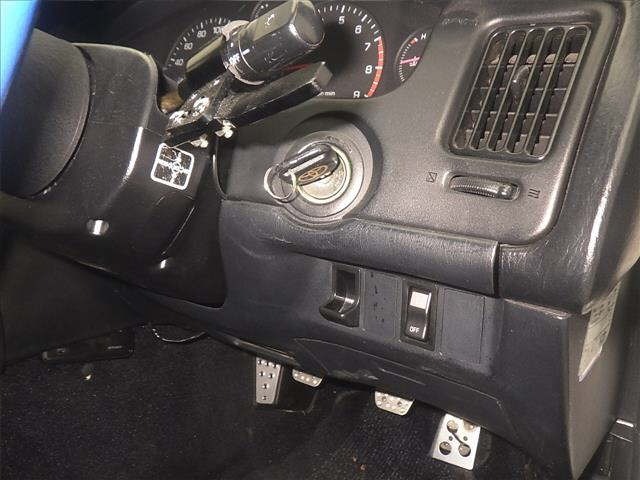 Toyota MR2 1994 8083448-7