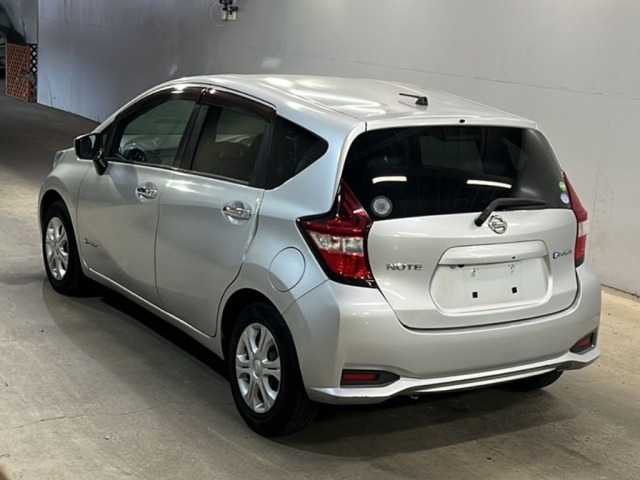 Nissan NOTE 2017 8086226-1