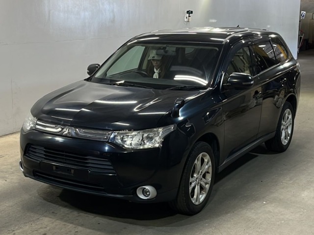 Mitsubishi OUTLANDER 2013 8086145-0