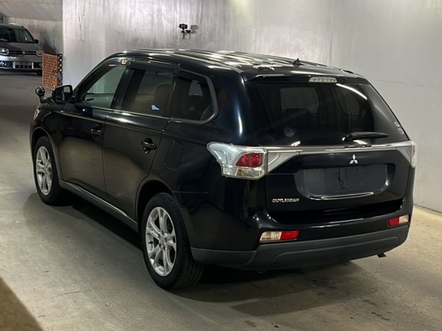 Mitsubishi OUTLANDER 2013 8086145-1