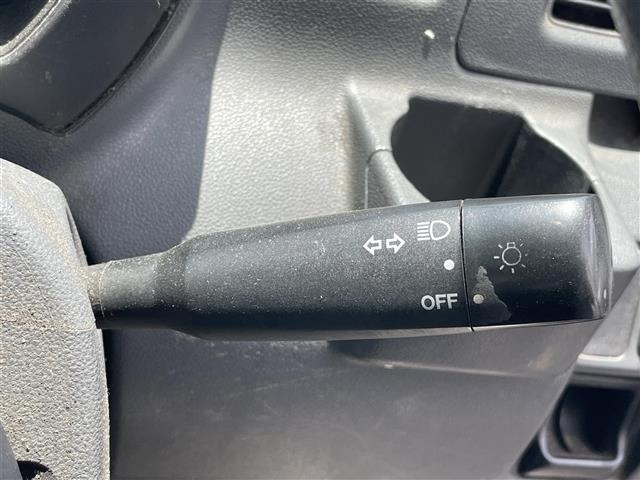Toyota PIXIS VAN 2017 8086159-19
