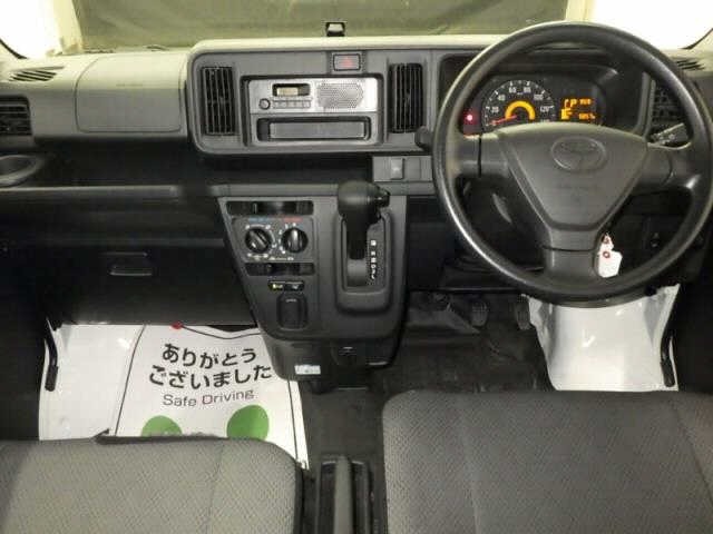 Toyota PIXIS VAN 2018 8086165-3