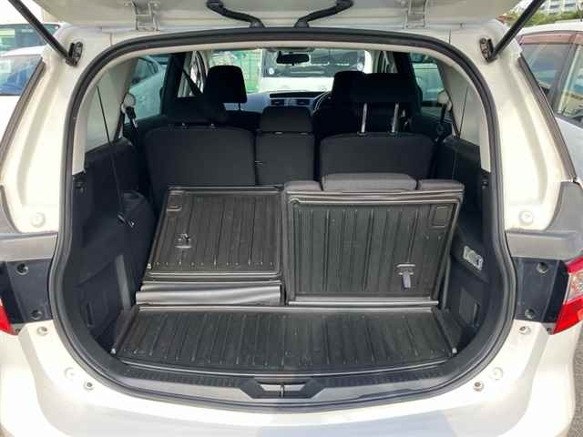 Mazda PREMACY 2012 8081313-10