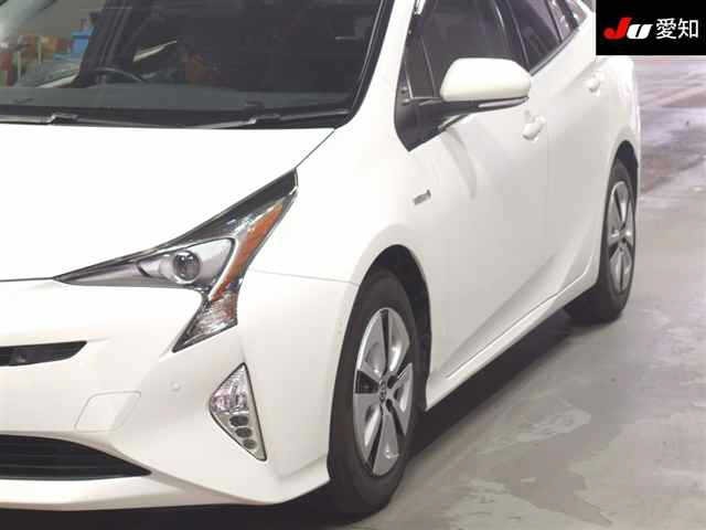 Toyota PRIUS 2017 8082747-7