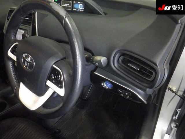 Toyota PRIUS 2017 8082761-5