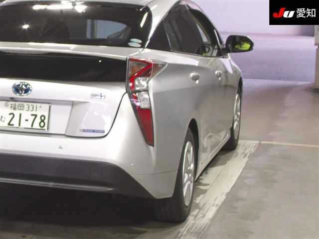 Toyota PRIUS 2017 8082761-8