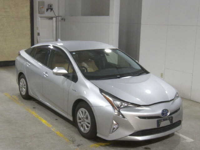 Toyota PRIUS 2017 8082844-0