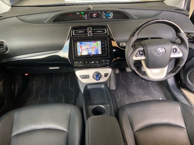 Toyota PRIUS 2017 8082998-3