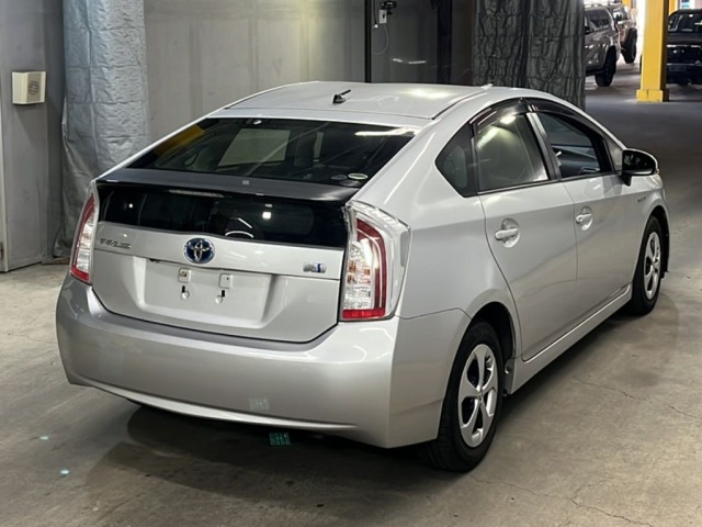 Toyota PRIUS 2013 8083002-5