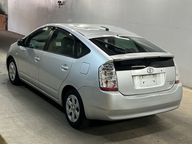Toyota PRIUS 2007 8083038-1