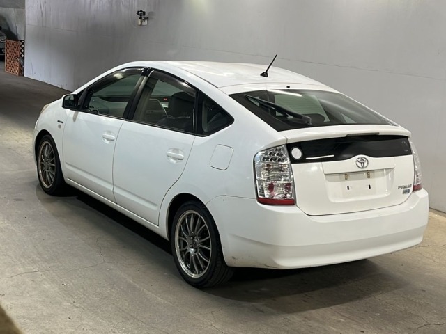 Toyota PRIUS 2009 8083071-1